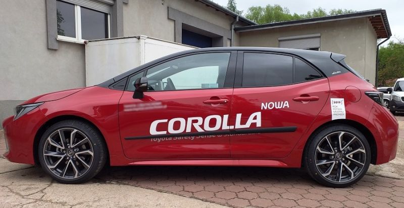 Toyota Corolla ajtódíszléc készlet, 5 ajtós 2019-
