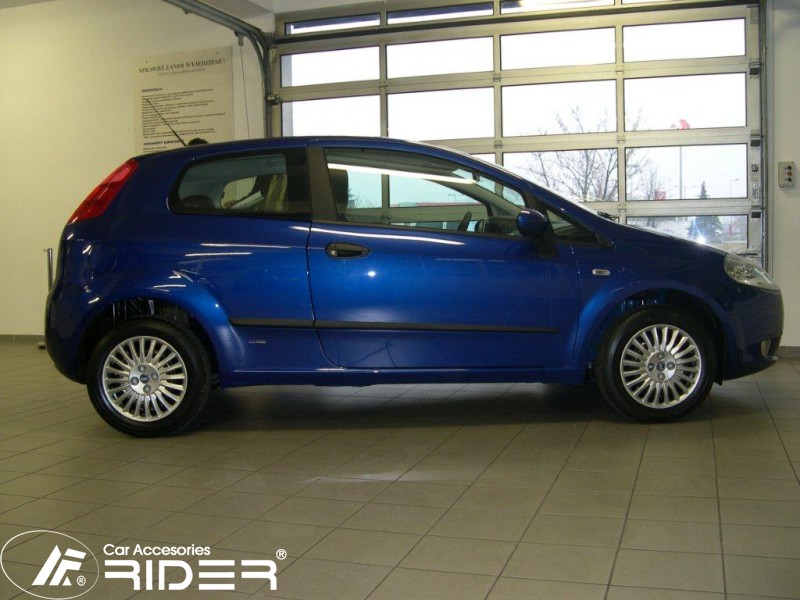 Fiat Grande Punto ajtódíszléc készlet, 3 ajtós 2005-2011