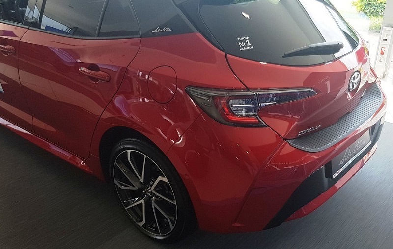 Toyota Corolla lökhárítóvédő, 5 ajtós 2019-